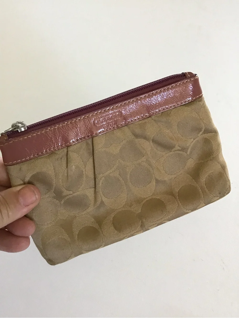 Coach Signature Canvas Zip Cosmetic Pouch Makeup Bag Khaki Mauve